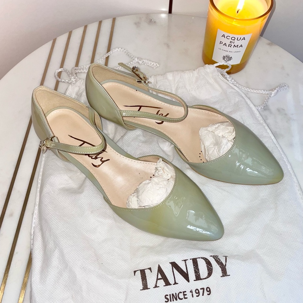TANDY Women's Seafoam Patent Leather Flats